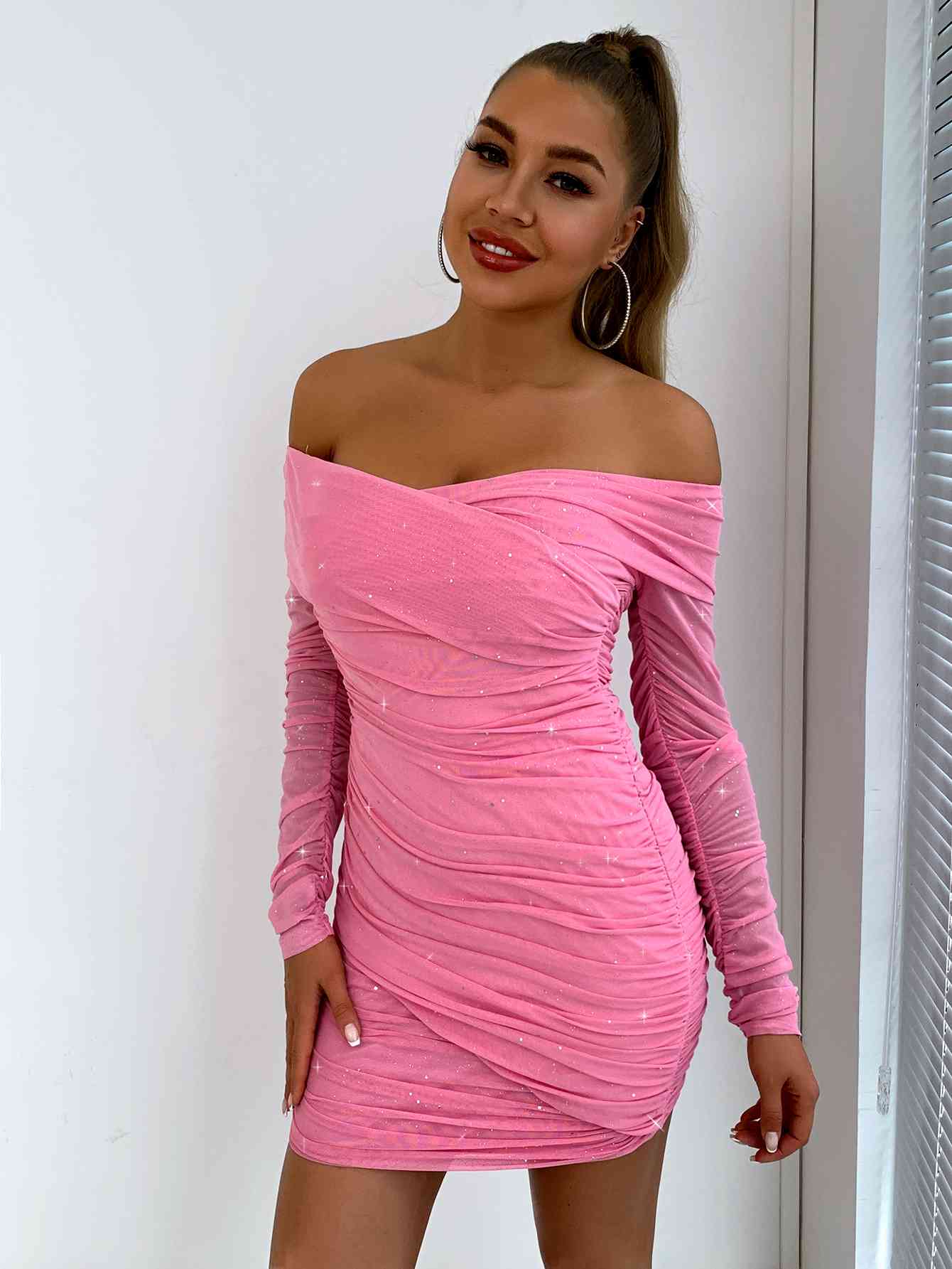 Raelyn Glitter Off-Shoulder Bodycon Dress