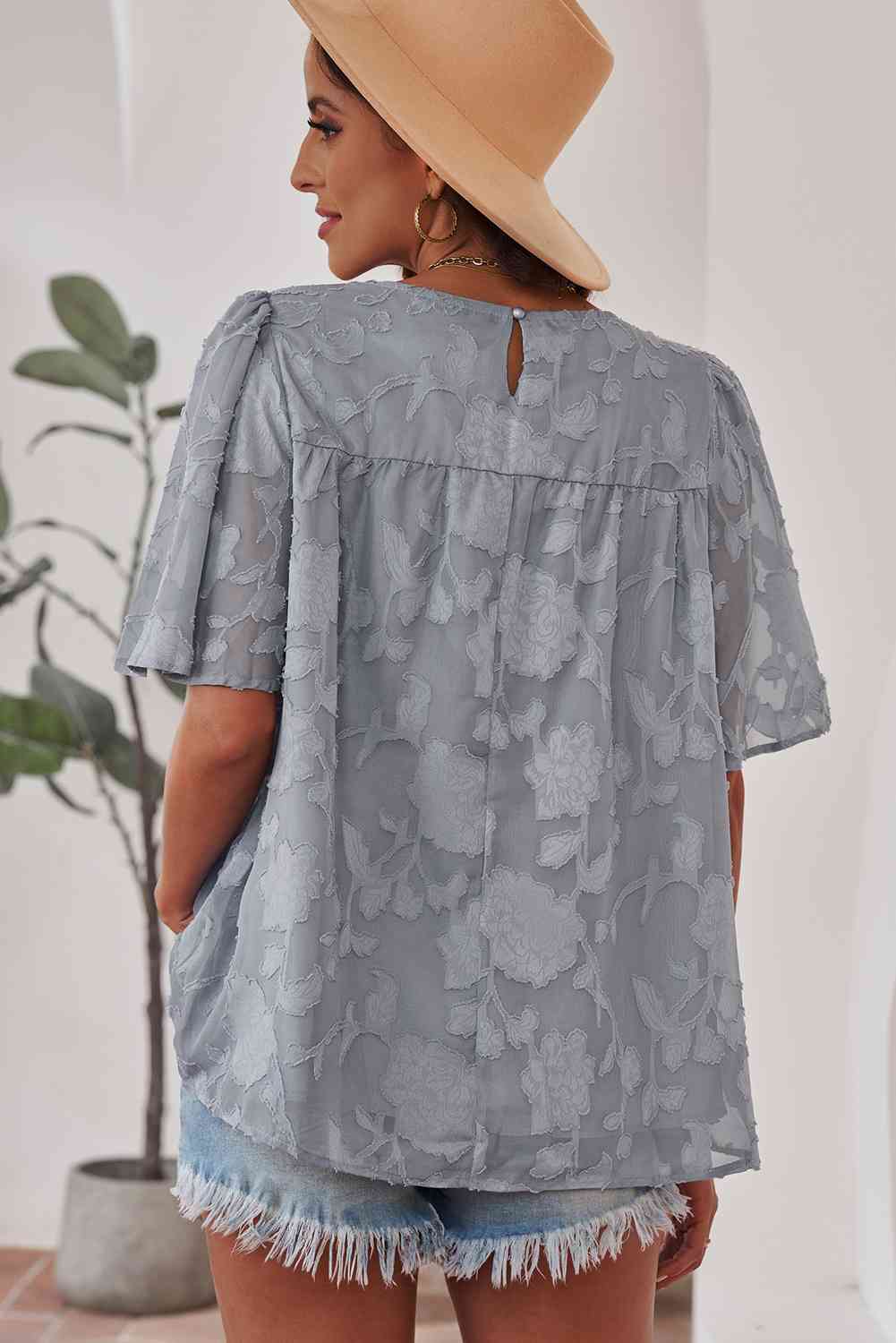 Vanessa Round Neck Puff Sleeve Blouse