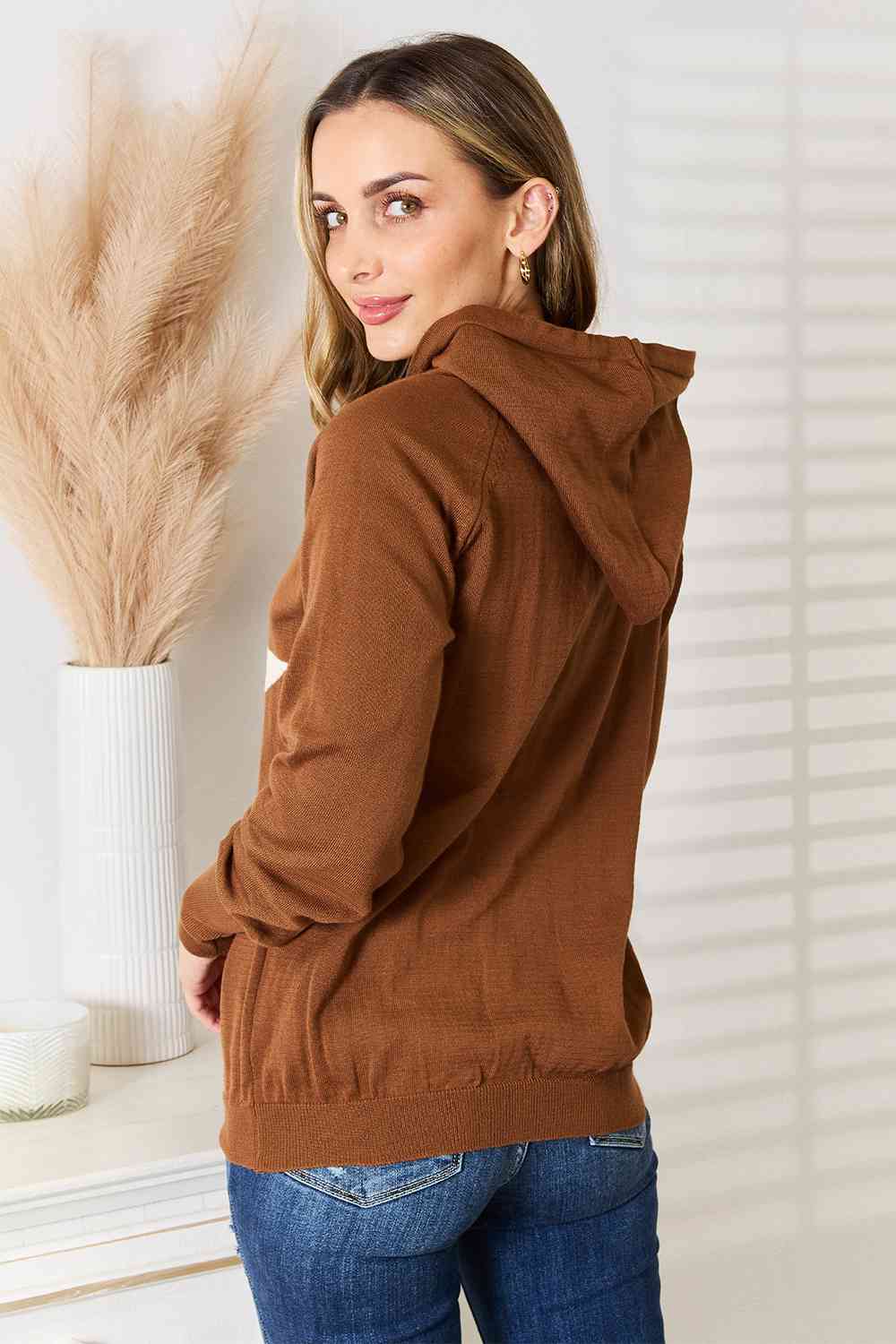 Eyes On The Star Graphic Hooded Sweater