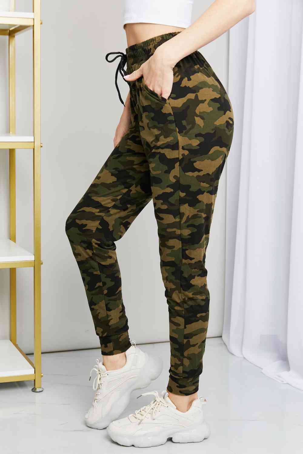 Salute Me Camo Joggers