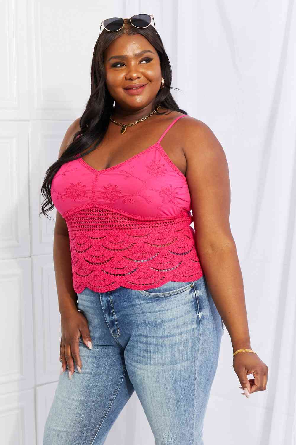 Sweet Paradise Sleeveless Lace Top