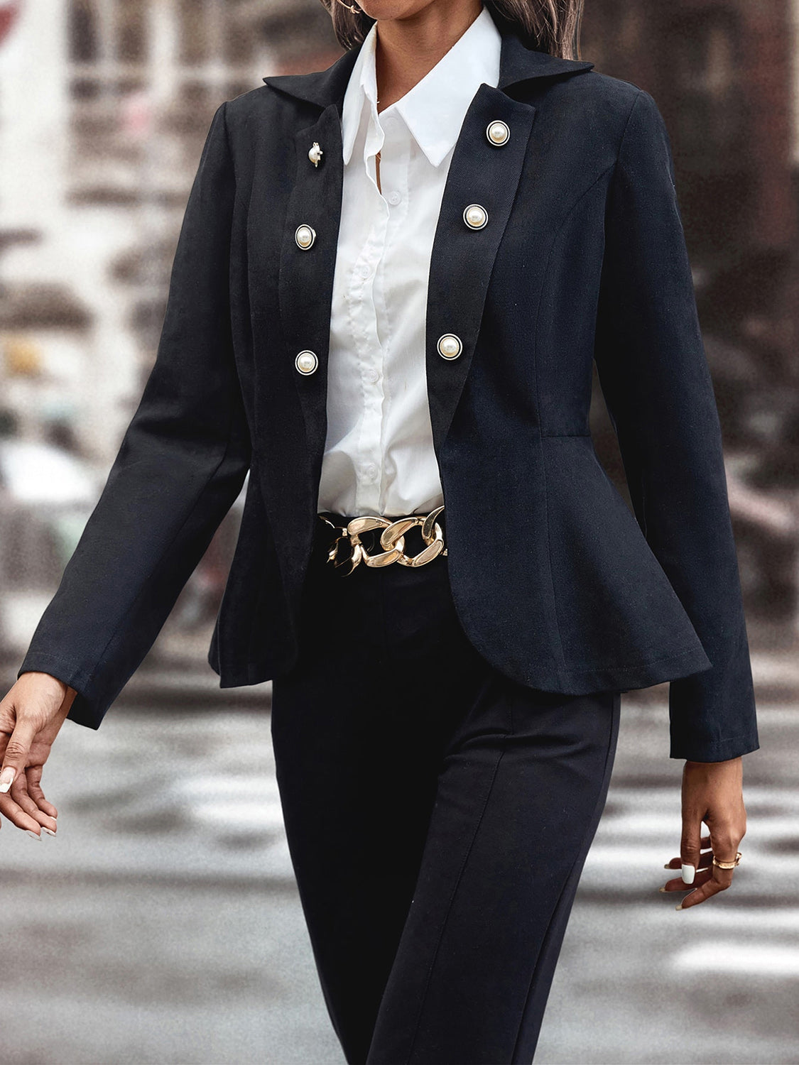 Liv Buttoned Lapel Collar Blazer