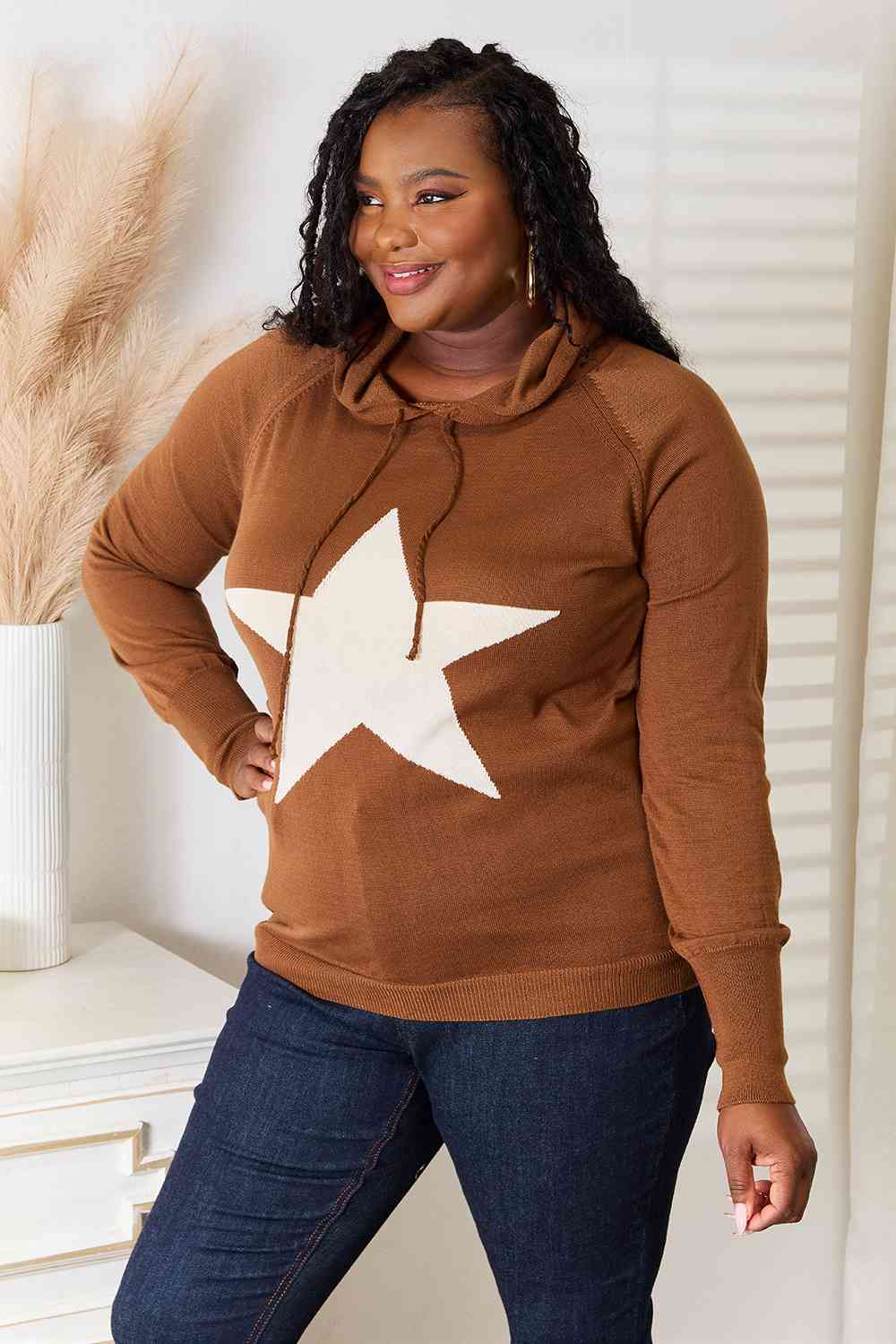 Eyes On The Star Graphic Hooded Sweater