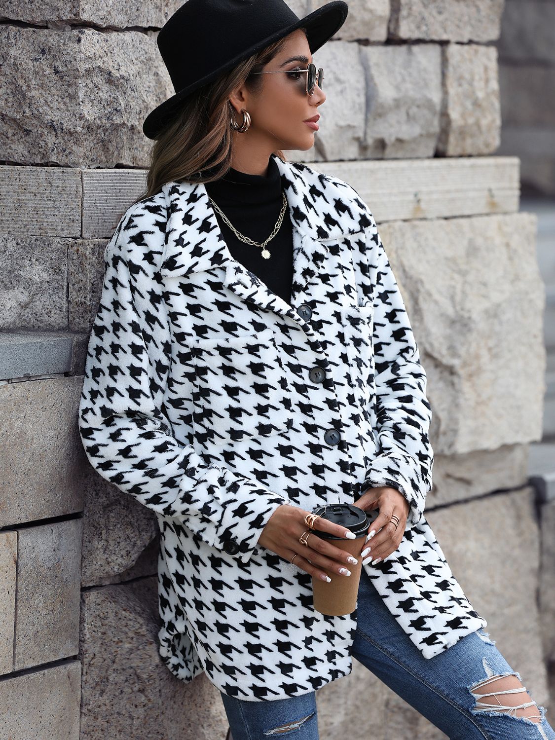 Make Time Houndstooth Button Down Coat