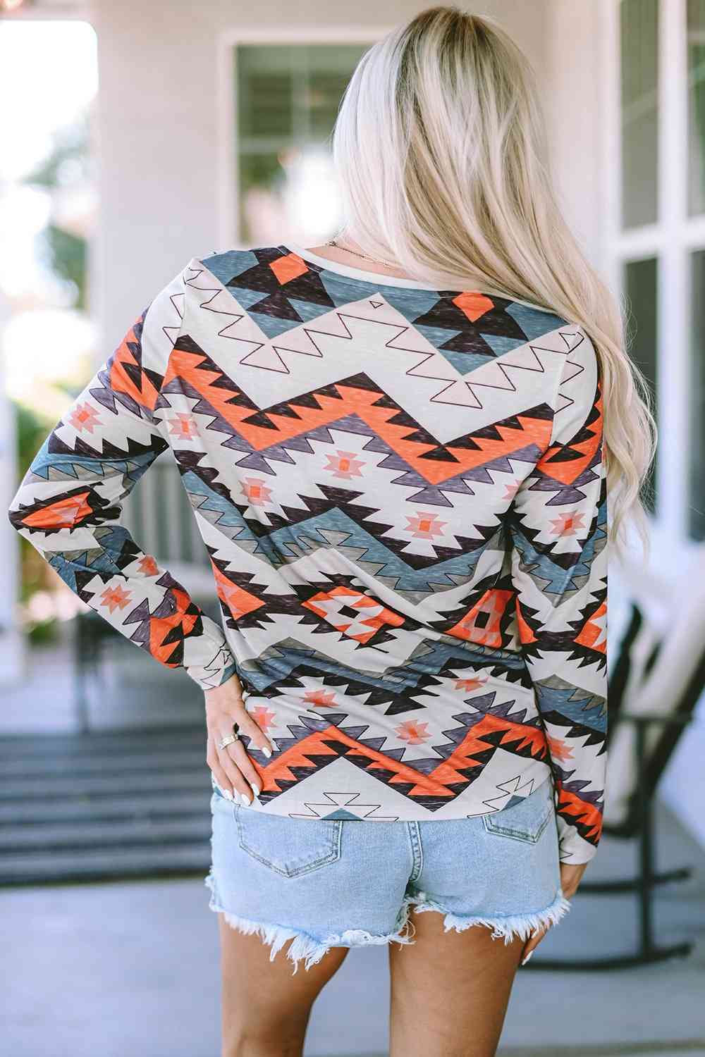 Bailee Geometric V-Neck Long Sleeve Shirt