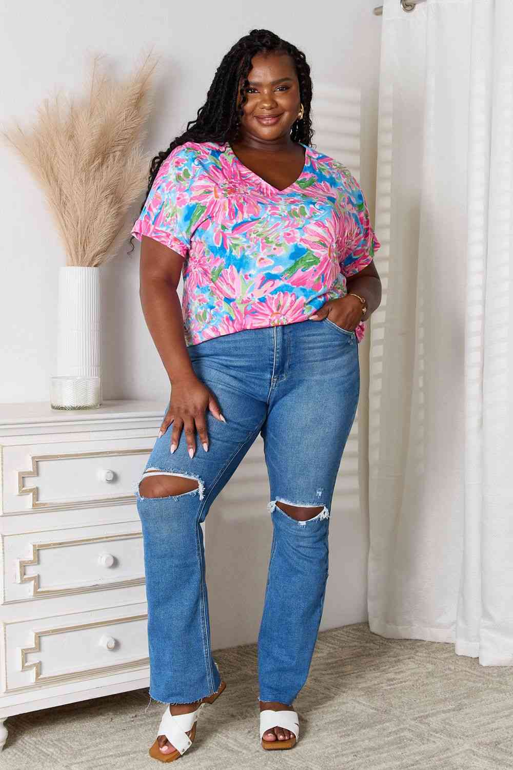 Mila Floral V-Neck Blouse