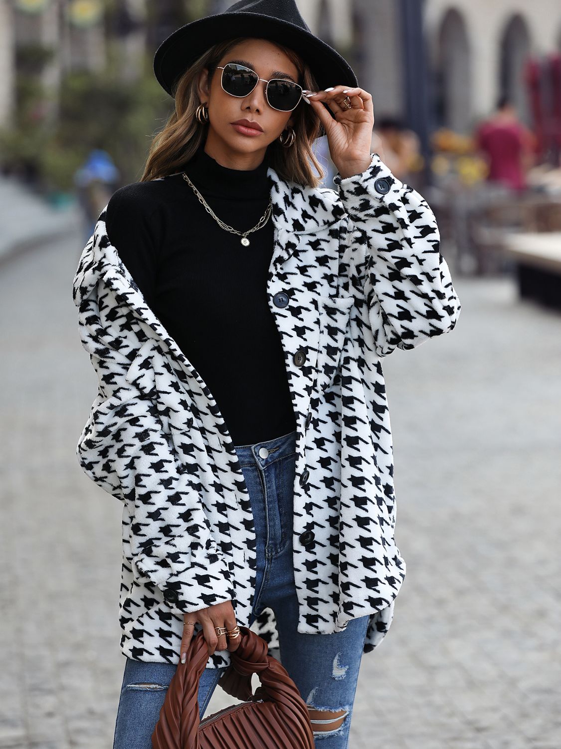Make Time Houndstooth Button Down Coat