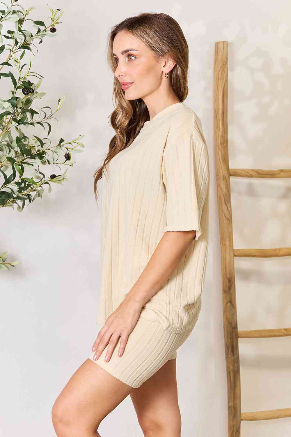 Alianna Ribbed Round Neck Top and Shorts Set