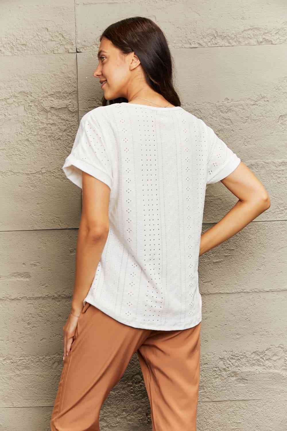 Vida Eyelet Short Sleeve Blouse