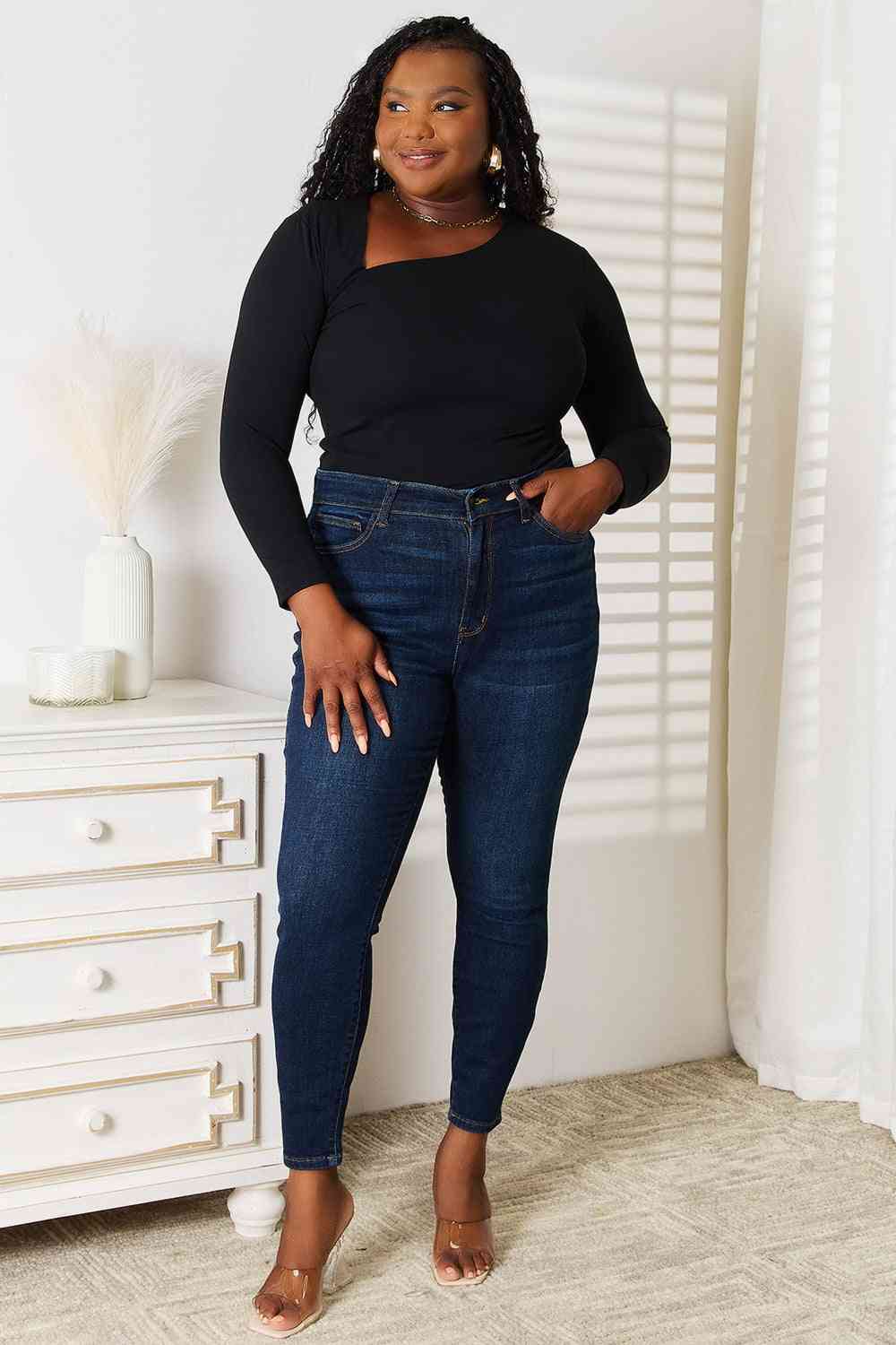 Macy Asymmetrical Long Sleeve Top