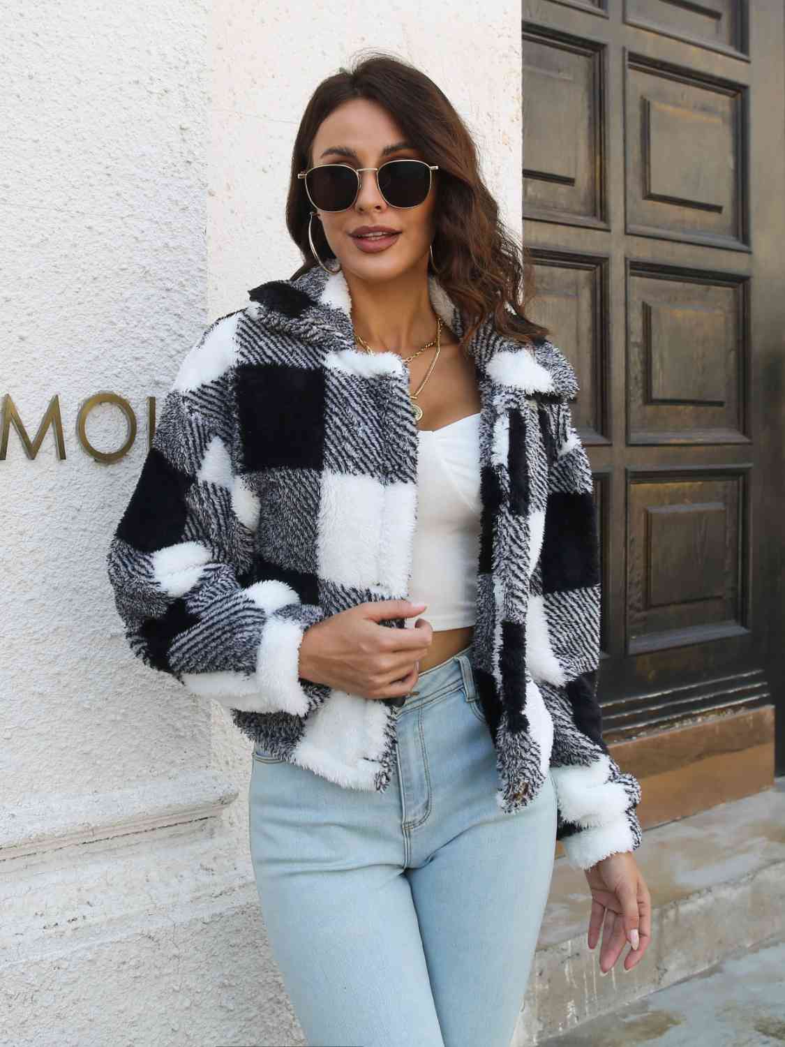 Outdoorsy Plaid Buttoned Jacket