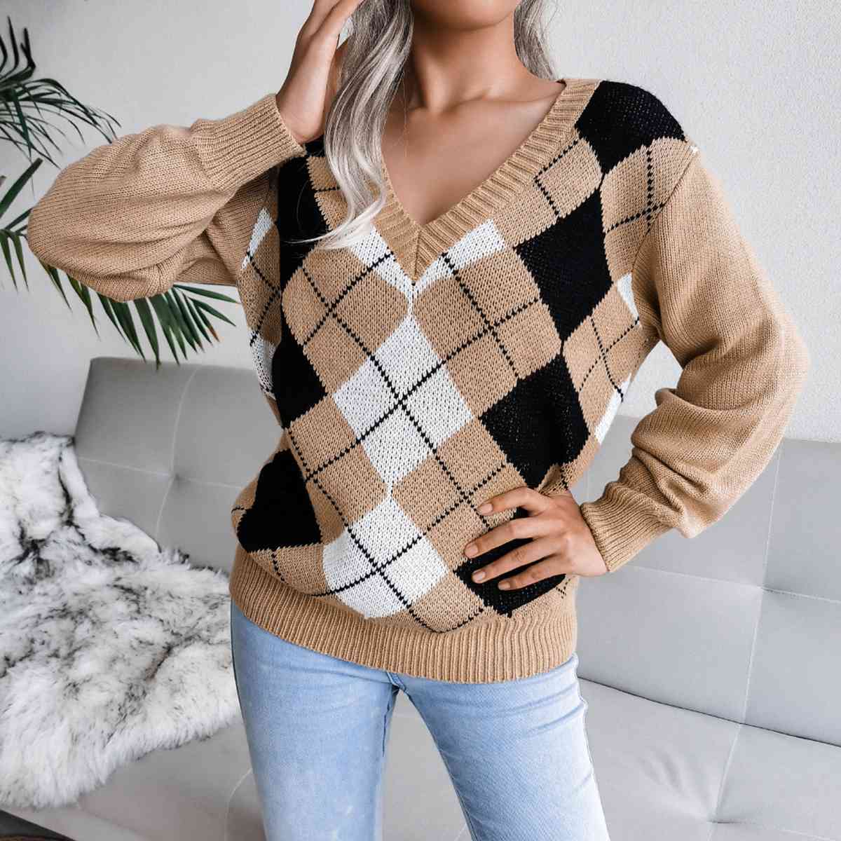 Flair Geometric V-Neck Sweater