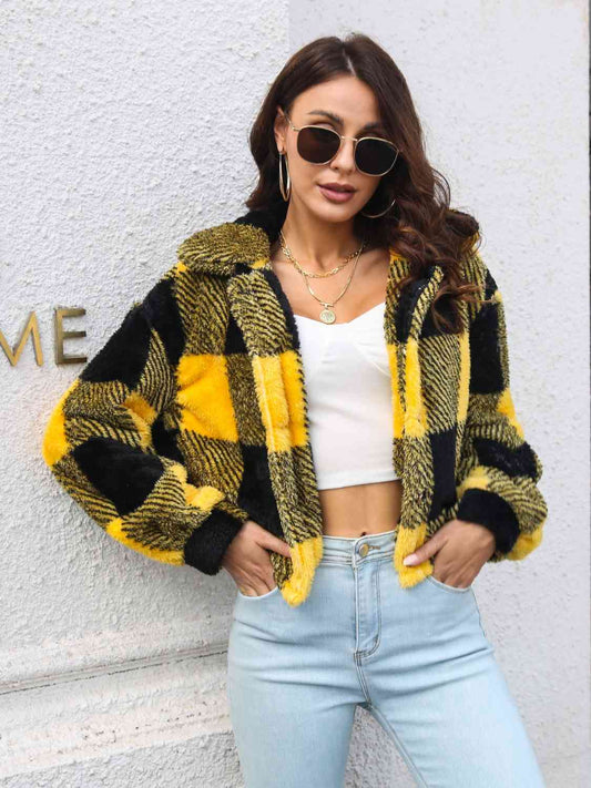 Outdoorsy Plaid Buttoned Jacket