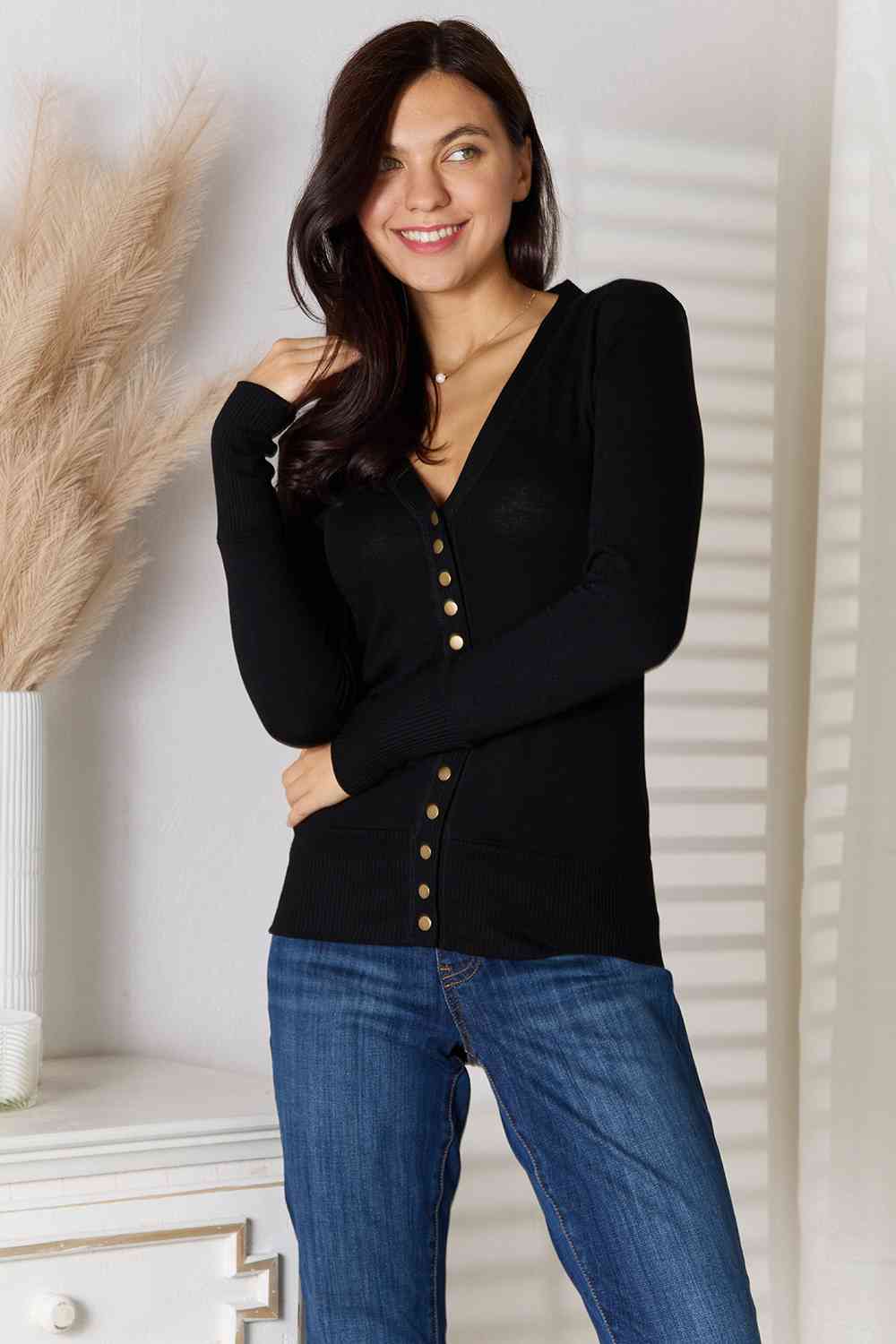 Dayana V-Neck Long Sleeve Cardigan