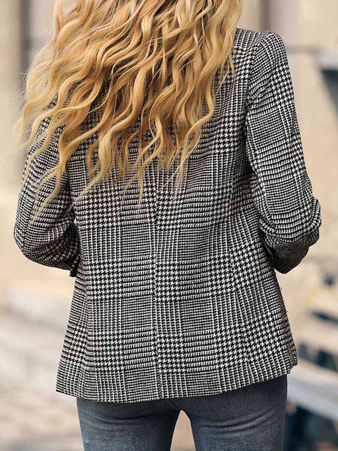 Office Ready Houndstooth Buttoned Blazer